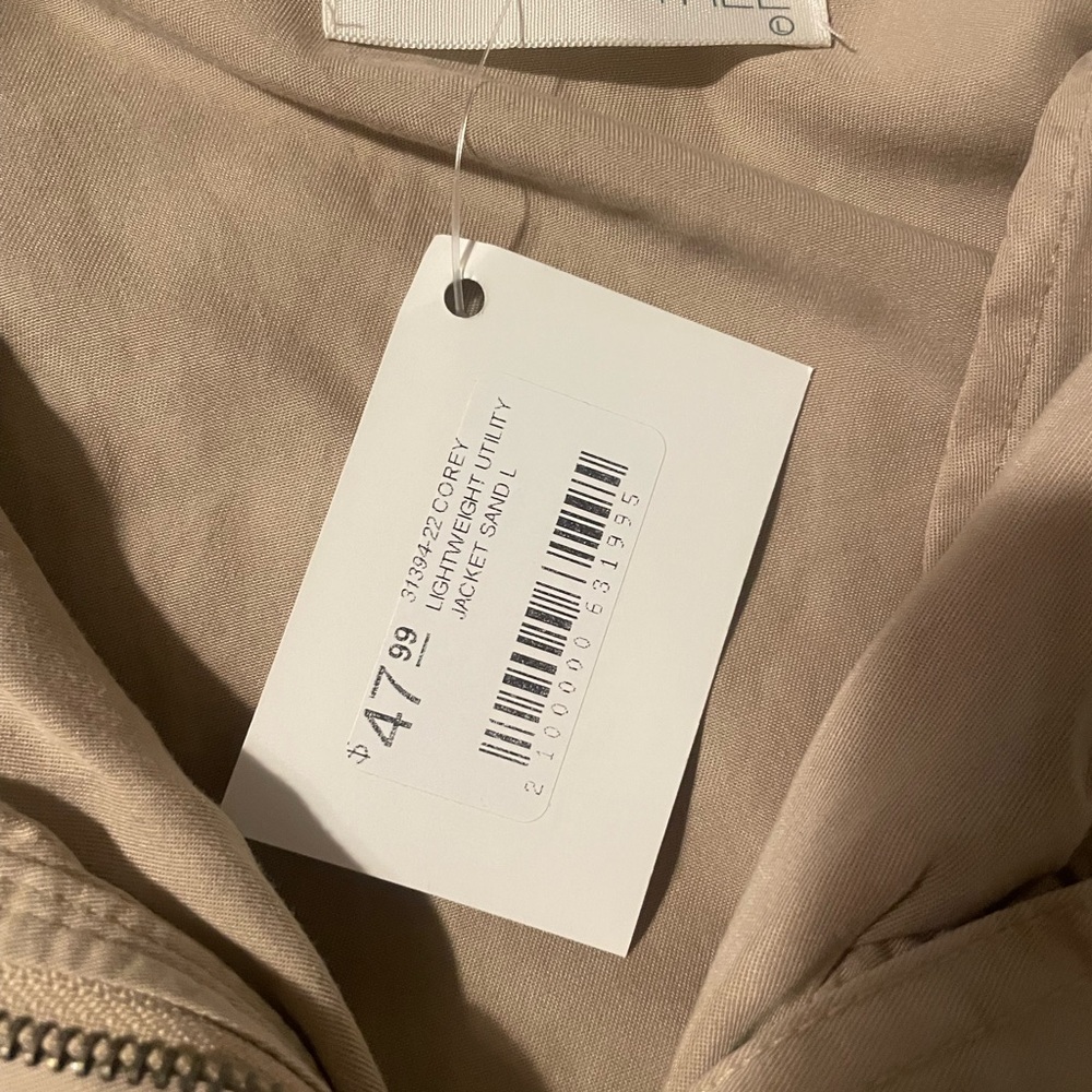 NWT Tan Jacket with Relaxed Fit and Collared Neckline - Picture 2 of 6